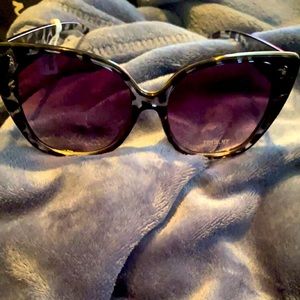 Women’s Cat Eye  Sunglasses